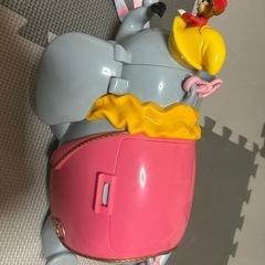 ダンボポップコーンバケットの画像