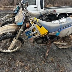 TS200R レストアベース 部品取り付きの画像