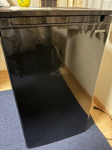 冷凍庫 小型 セカンド冷凍庫 家庭用 アイリスオーヤマ スリム 電気代 コンパクト 60L 省エネ ノンフロン 前開き