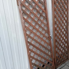 木製ラティスの画像