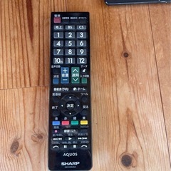 SHARP AQUOS 32インチ液晶テレビの画像