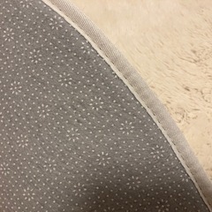 【ほぼ未使用】¥0 円型ラグ　滑り止め付の画像