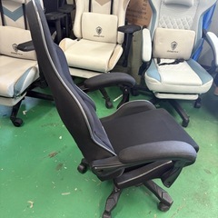 中古品　Dowinx ゲーミングチェア　訳あり の画像