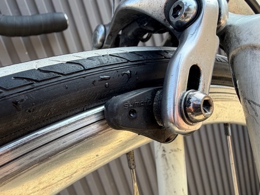 【Louis Garneau】ロードバイクLGS-LCR 700C 空気入れ付き
