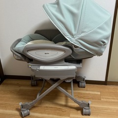 アップリカ　ユラリズム　オートプレミアム　AC　電動ハイローチェアの画像