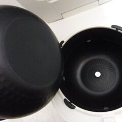 IRIS OHYAMA アイリスオーヤマ RC-IKA50 IH 炊飯器 5.5合 動作品 白系の画像