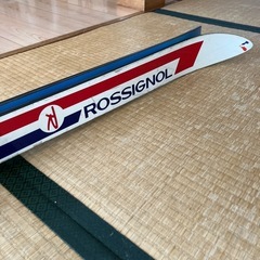 ロシニョールスキー板の画像