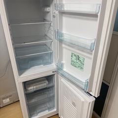 冷蔵庫、トースターセット
の画像