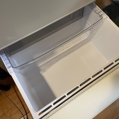 【お譲り先確定】3ドア冷蔵庫AQRｰSV24K(W)の画像