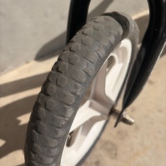 ストライダー　ヘルメット付の画像