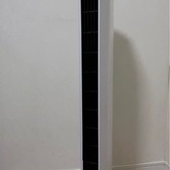 タワーファン 扇風機 首振り タイマー付 温度表示ありの画像