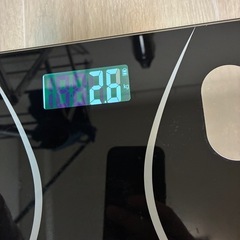 体重計 体組成計 体脂肪計 Bluetooth スマホ連動 体水分率 骨量 基礎代謝量 iOS/Androidアプリ連動の画像