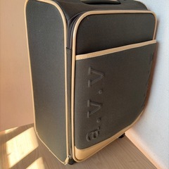 No.270キャリーバッグ　a.v.v中古品の画像