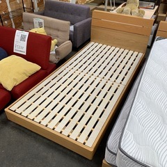 フランスみたいなシングルベッド の画像