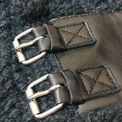 フランス製 ミカエラバーガー/レザーアクセントスヌード美品〜おしゃれ度UPの画像