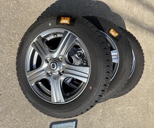 軽自動車　スタッドレスタイヤ　155/65R14 75Q　中古