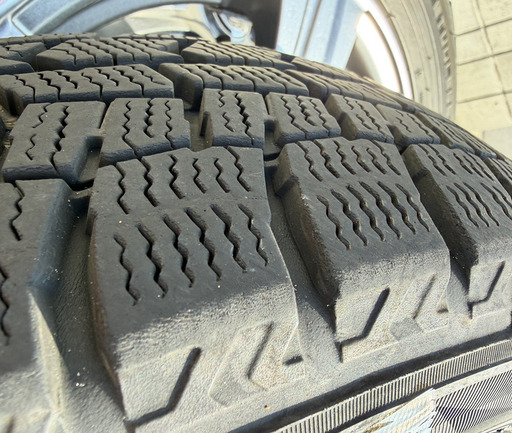 軽自動車　スタッドレスタイヤ　155/65R14 75Q　中古