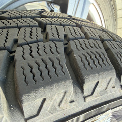 【商談中】軽自動車　スタッドレスタイヤ　155/65R14 75Q　中古の画像