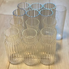 ガラスフラワーベース 12個セットの画像