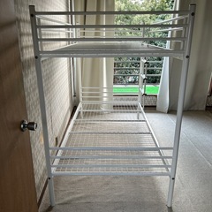 スチール製2段ベッドの画像
