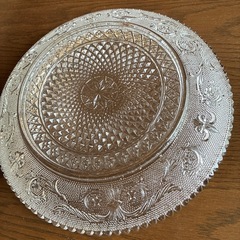 レトロガラス皿　24㎝の画像