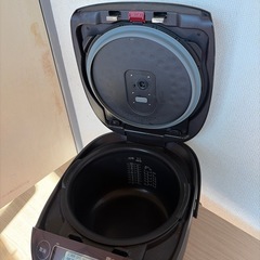 No.271 中古　炊飯器タイガー10合炊　２０２１年の画像