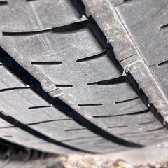 205/60R16トヨタプリウスα純正アルミホイールの画像