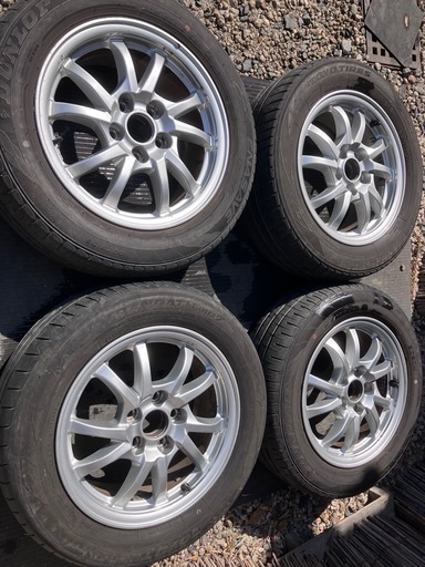205/60R16トヨタプリウスα純正アルミホイール