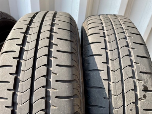 25年製夏タイヤ155/65R14