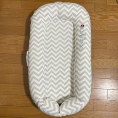 ドッカトットデラックスプラス DOCKATOT DELUXE + 箱付きの画像