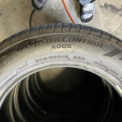 オールシーズタイヤの画像