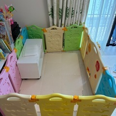 ベビーサークルの画像