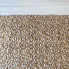 H&M HOME ラグの画像