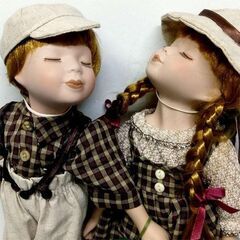 ★動画有り！　高さ約34cm　Porcelain Doll　ポーセリンドール ビスクドール　キスカップルの画像