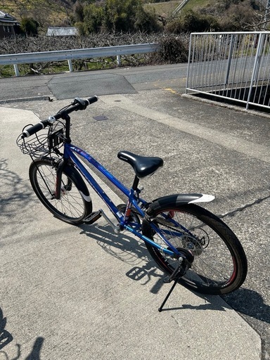 子供用自転車 22インチ　ヘルメット付き あさひ
