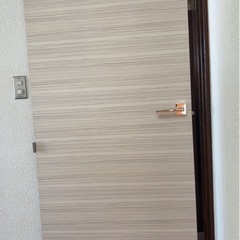 室内　右開き？扉の画像