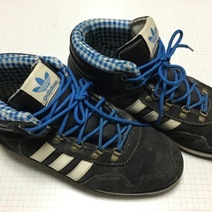 ｱﾃﾞﾀﾞｽスニカー(25.5cm)男女兼用の画像