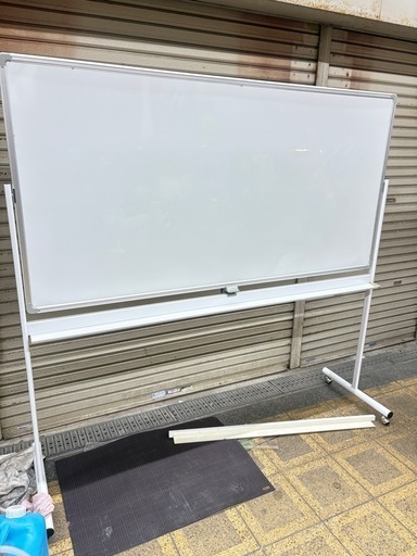 ホワイトボード　両面　美品