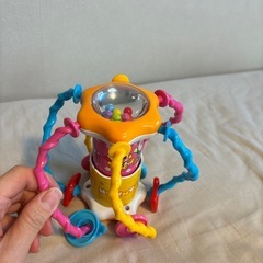 アンパンマン くるくるカッタン! よくばり手あそびボールの画像