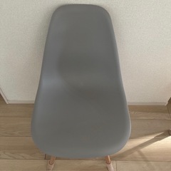 ダイニングテーブル.イス3点の画像