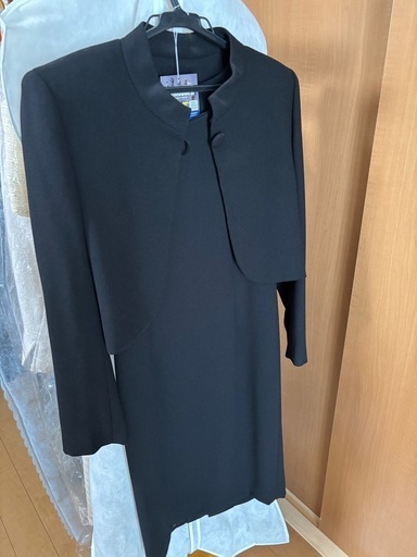 7号レディース礼服 喪服 国産品　ワンピースとジャケット