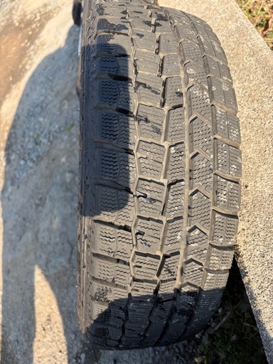 175/65R14スタッドレスタイヤ！アルミホイール付き！ほぼ未使用