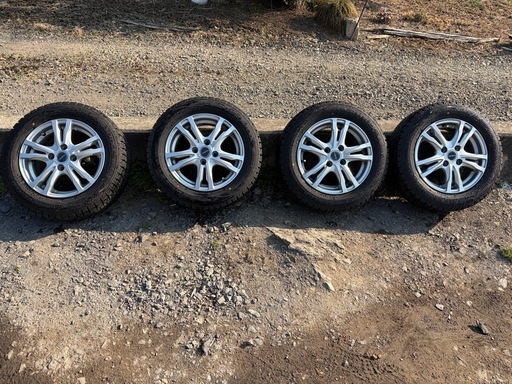 175/65R14スタッドレスタイヤ！アルミホイール付き！ほぼ未使用