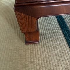 テーブル アンティークの画像