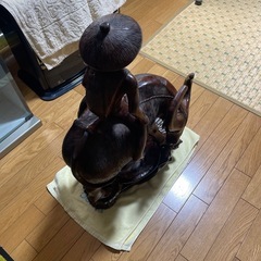 黒檀木彫りの画像