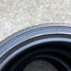 夏タイヤ　２０５／４０Ｒ１７　バリ目‼️の画像