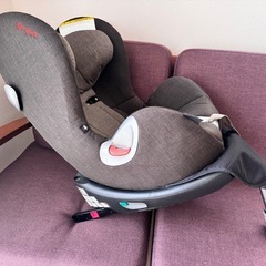 cybexベビーシートの画像
