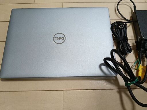 ノートPC DELL Inspiron 5445 8840U 1TB 16GB 780M