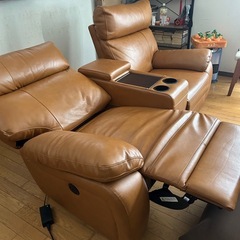 リクライニングソファの画像