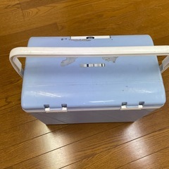 クーラーボックスの画像